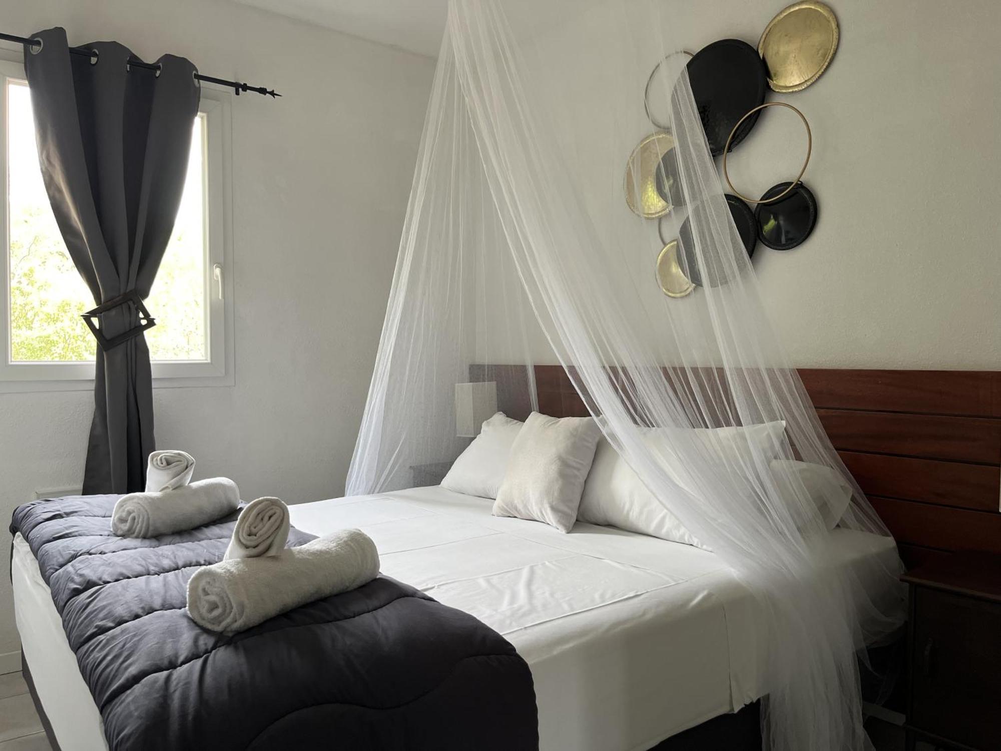 Mont Bouquet Lodge-Residence Hoteliere Brouzet-les-Ales Exteriör bild