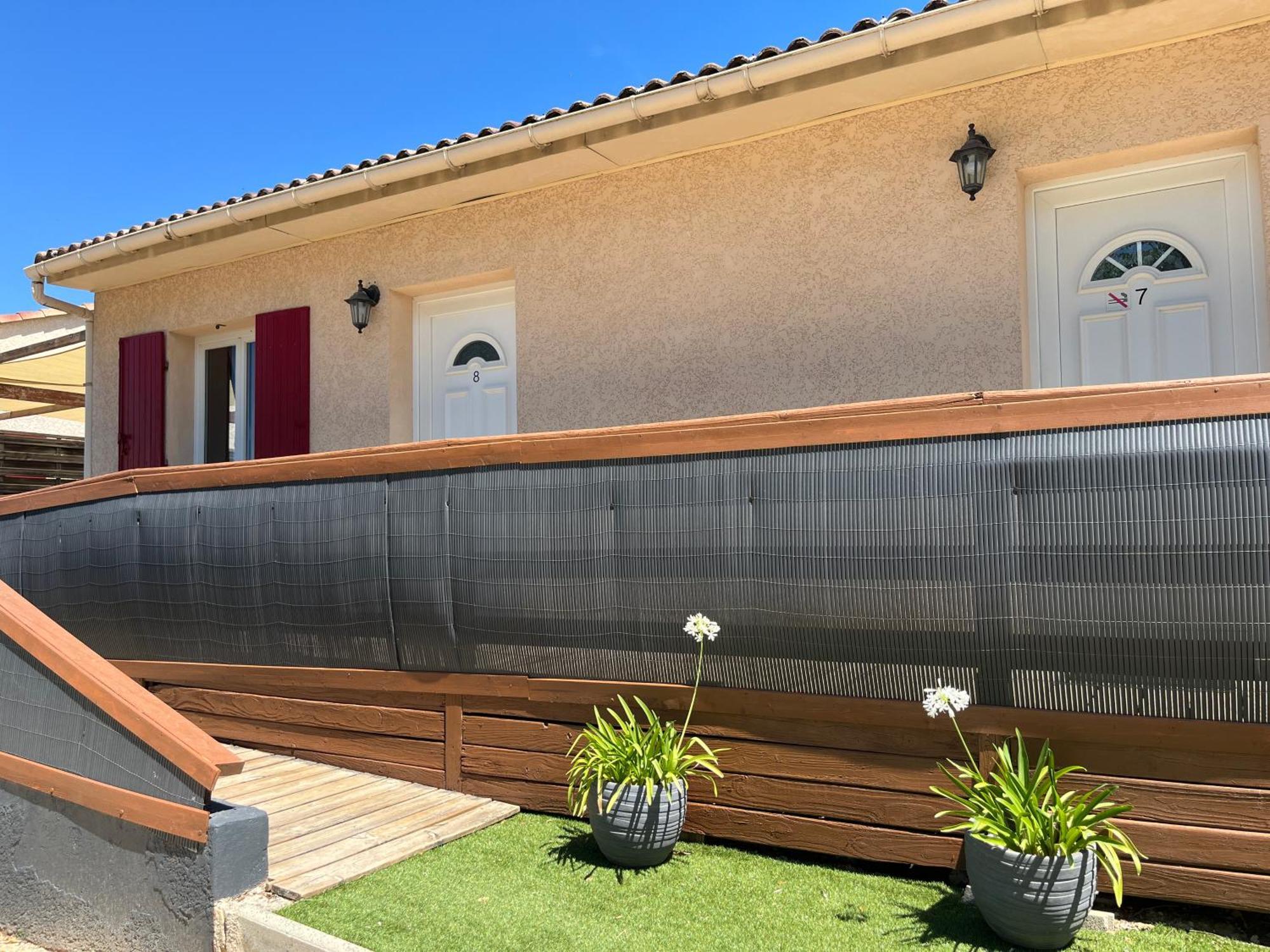 Mont Bouquet Lodge-Residence Hoteliere Brouzet-les-Ales Exteriör bild