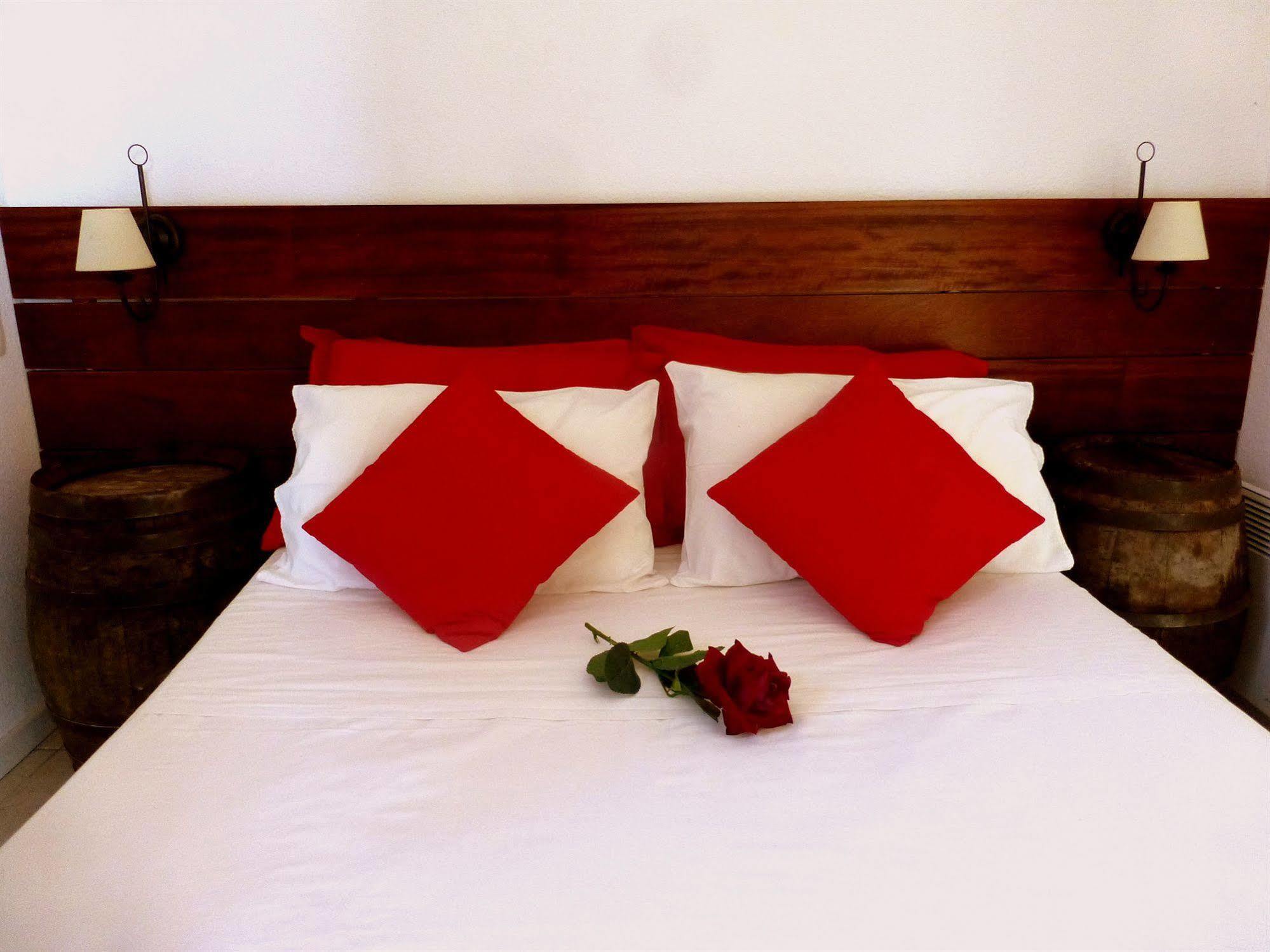 Mont Bouquet Lodge-Residence Hoteliere Brouzet-les-Ales Exteriör bild